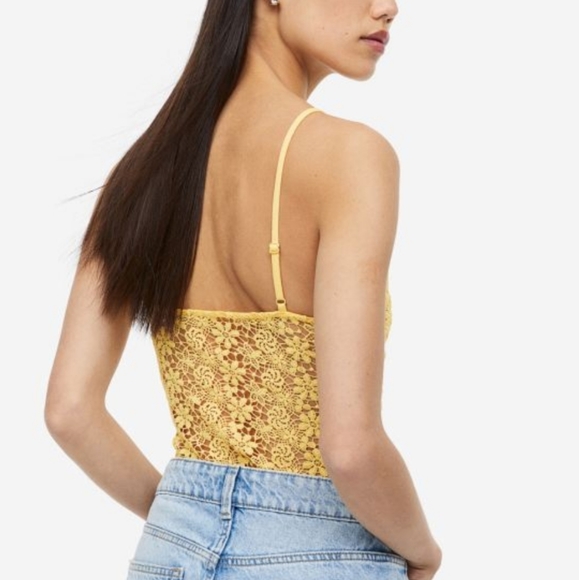 NWT H&M Women's Lace Crop Top Color Yellow - Picture 3 of 6